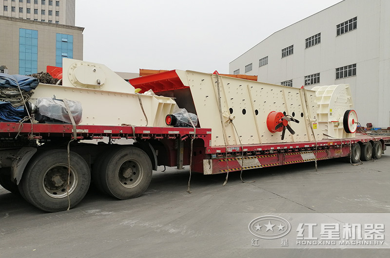 紅星新耐磨型1615重錘破裝車(chē)發(fā)貨現(xiàn)場(chǎng)