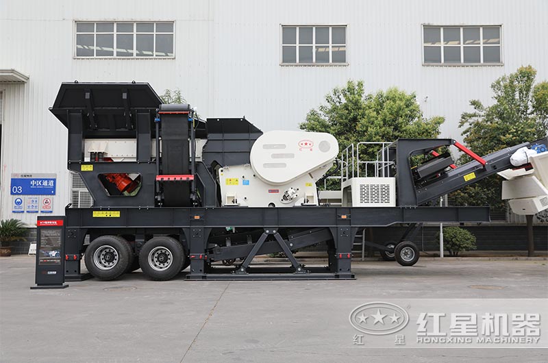 MTF96移動(dòng)式破碎機(jī)實(shí)拍