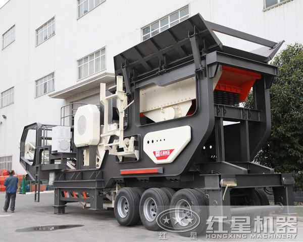 200多噸青石移動式碎石機(jī)